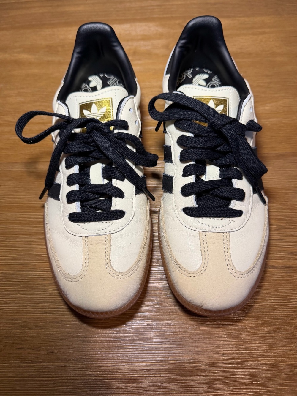 adidas Cream and Black Low-Top Sneakers with Gold Tongue Patch - NO BOX